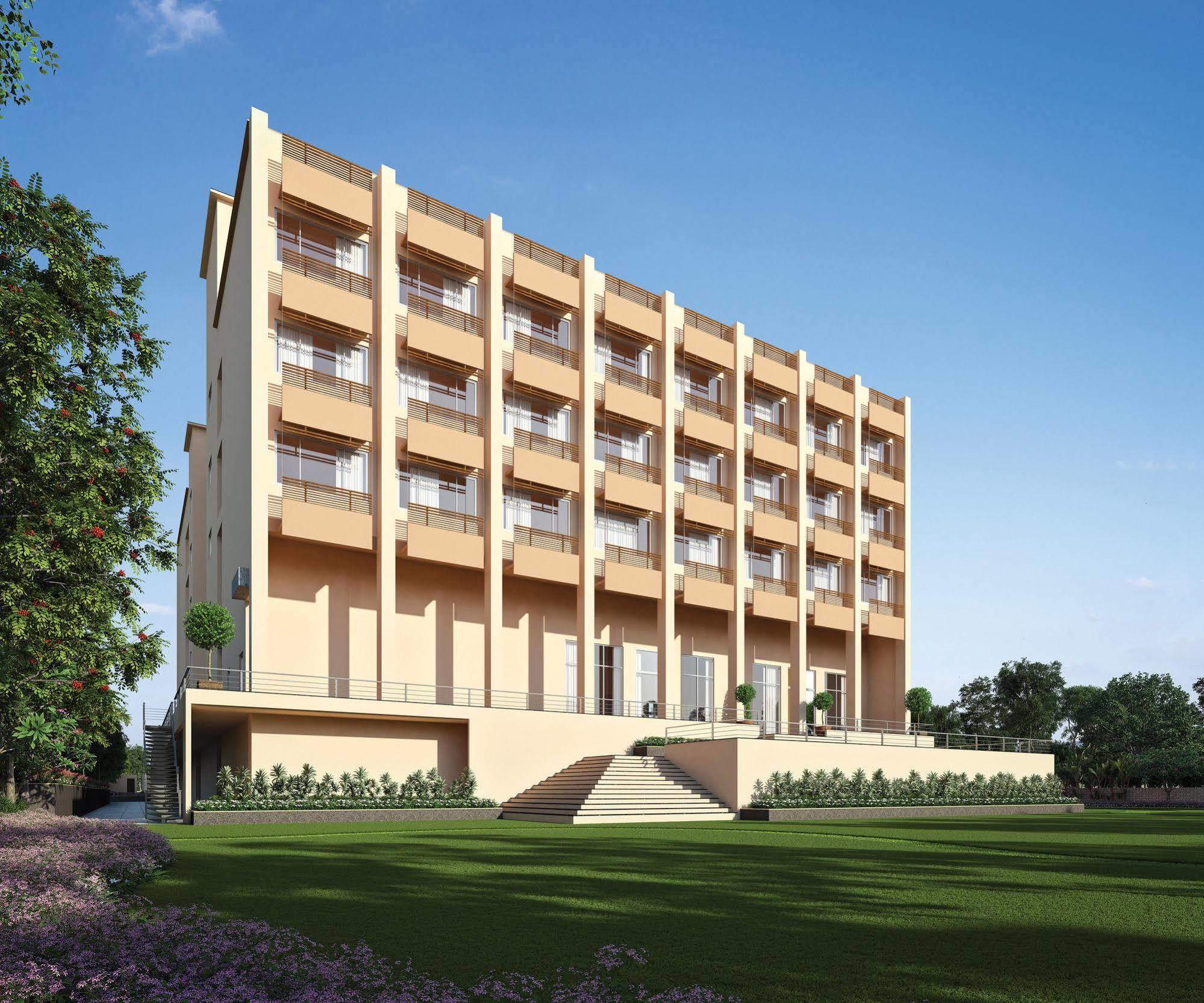 Regenta Central Hestia Dahej, Bhensali Kültér fotó