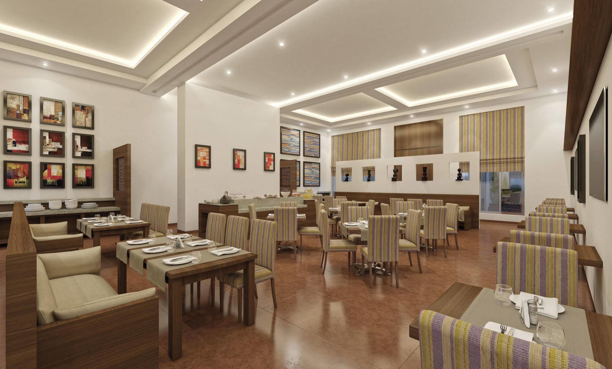 Regenta Central Hestia Dahej, Bhensali Kültér fotó